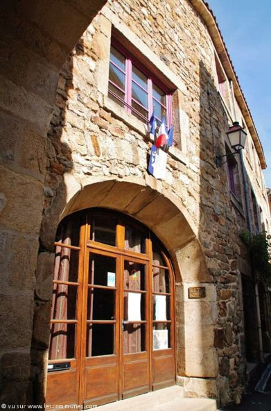 mairie Montpeyroux vue extérieure